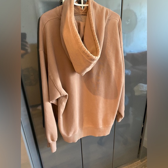 Aritzia TNA hoodie - Picture 2 of 4